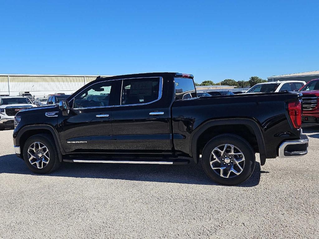 new 2025 GMC Sierra 1500 car, priced at $52,895