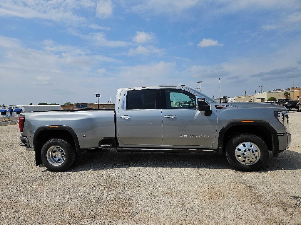 new 2025 GMC Sierra 3500 car, priced at $92,359