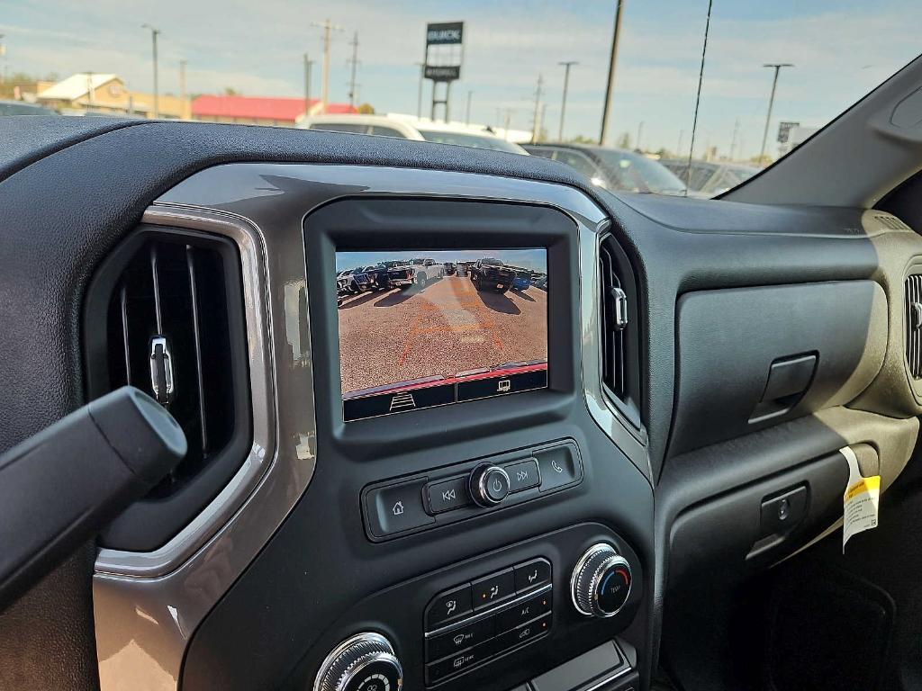 new 2025 GMC Sierra 1500 car, priced at $44,915