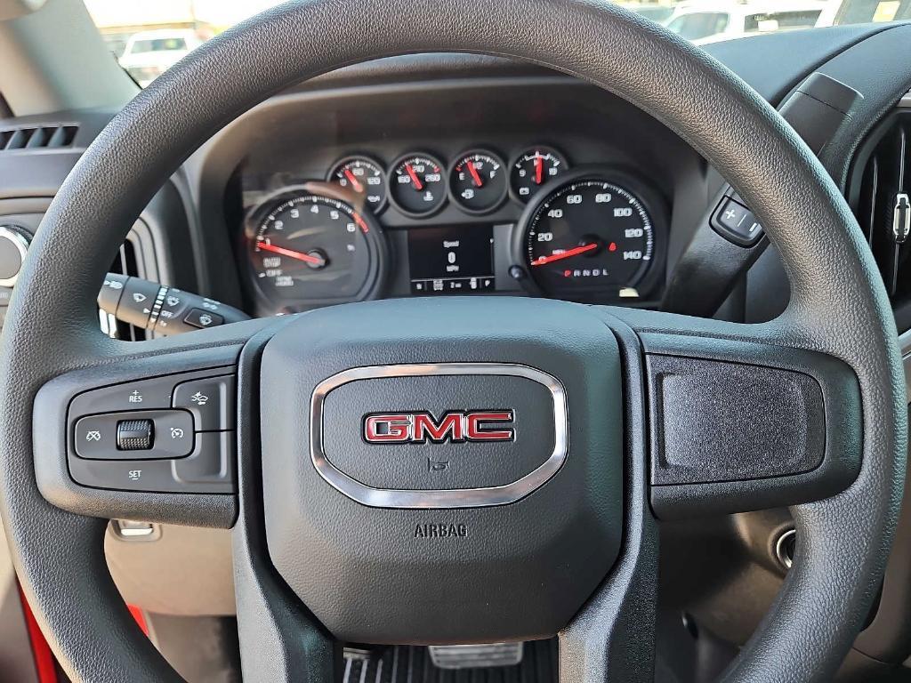 new 2025 GMC Sierra 1500 car, priced at $44,915