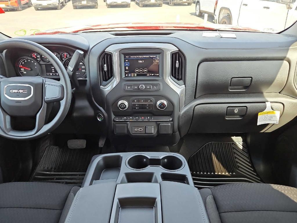 new 2025 GMC Sierra 1500 car, priced at $44,915