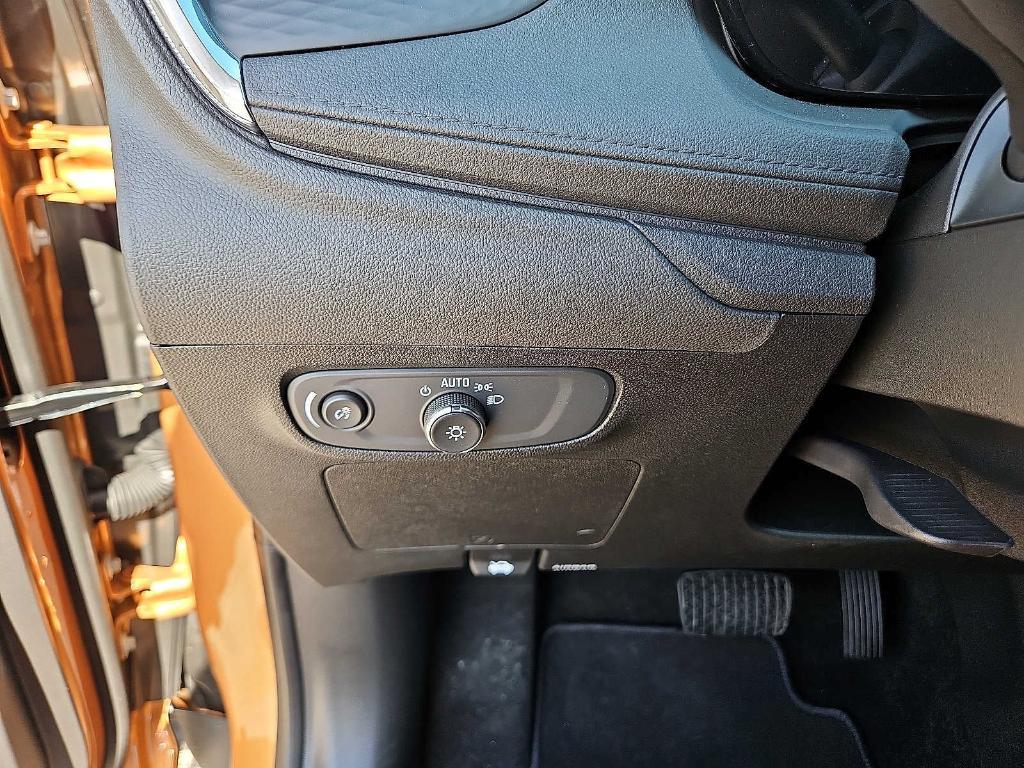 new 2026 Buick Encore GX car, priced at $27,999