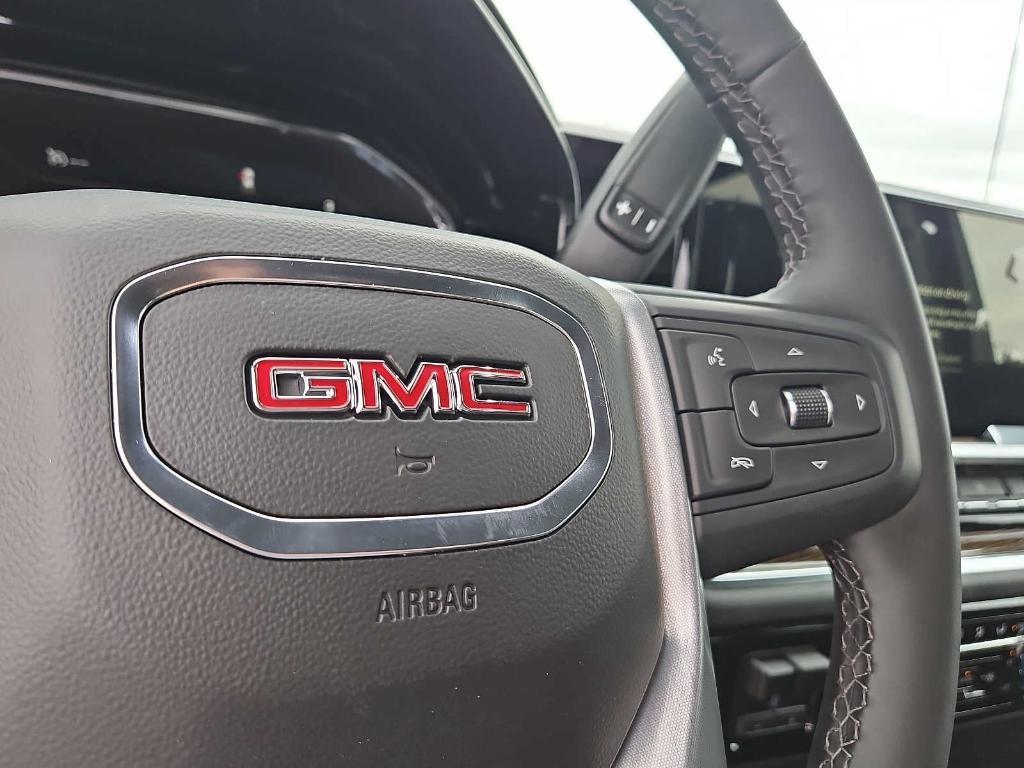 new 2025 GMC Sierra 1500 car, priced at $49,685