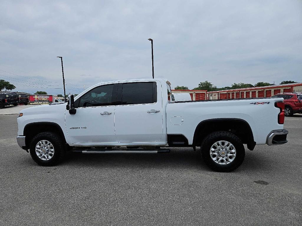 used 2024 Chevrolet Silverado 2500 car, priced at $69,907