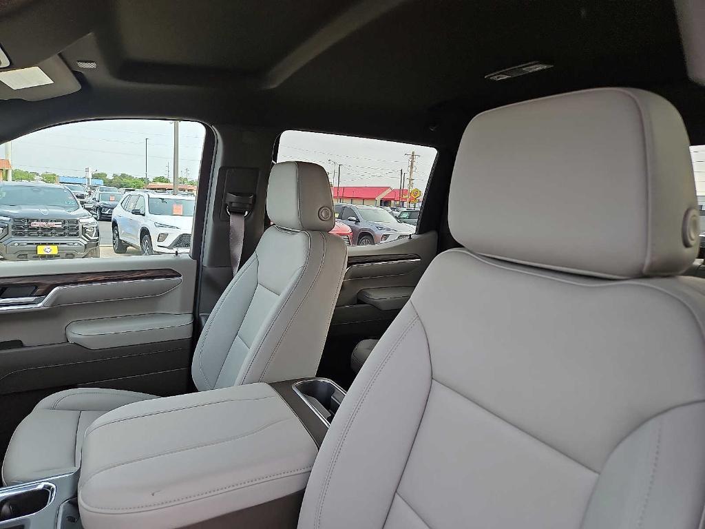 new 2025 GMC Sierra 1500 car, priced at $53,095