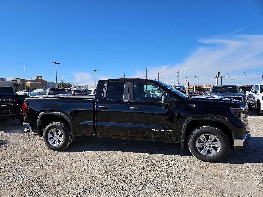 new 2025 GMC Sierra 1500 car, priced at $40,315