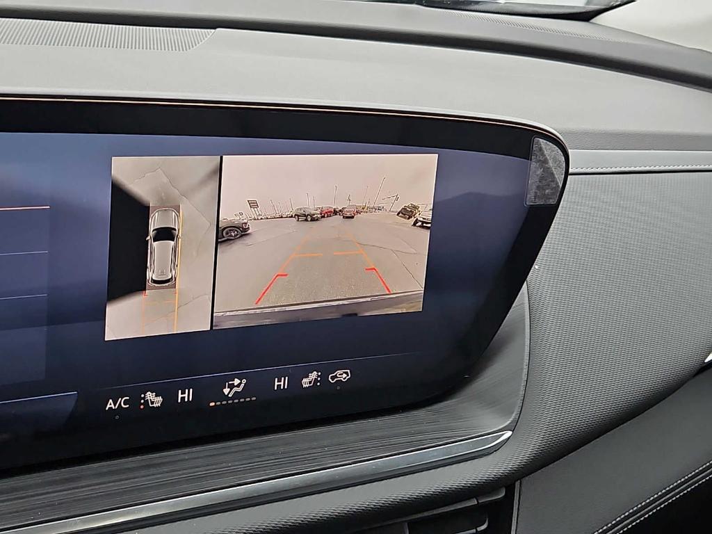 new 2025 Buick Envision car, priced at $38,815