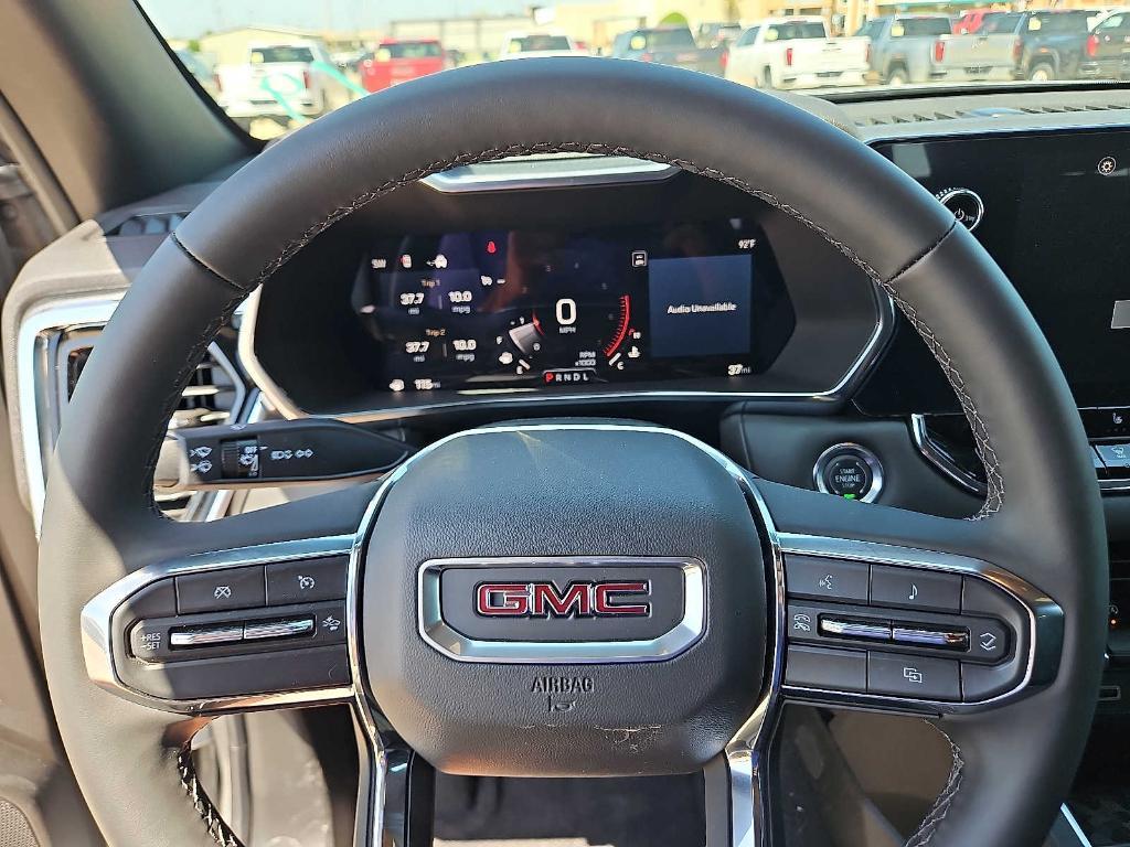 new 2025 GMC Canyon car, priced at $43,124