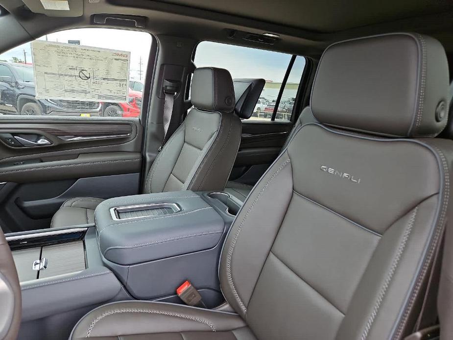 new 2024 GMC Yukon XL car, priced at $97,980