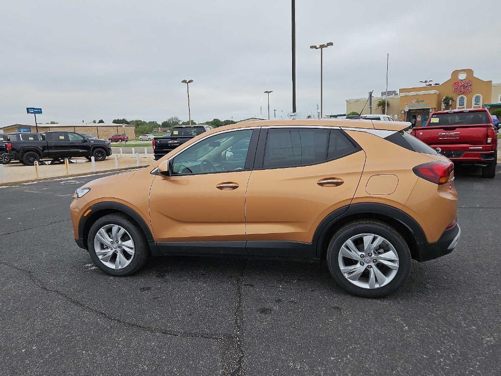 new 2025 Buick Encore GX car, priced at $25,999