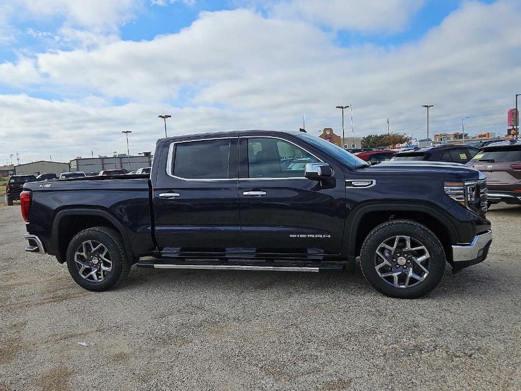 new 2025 GMC Sierra 1500 car, priced at $57,440