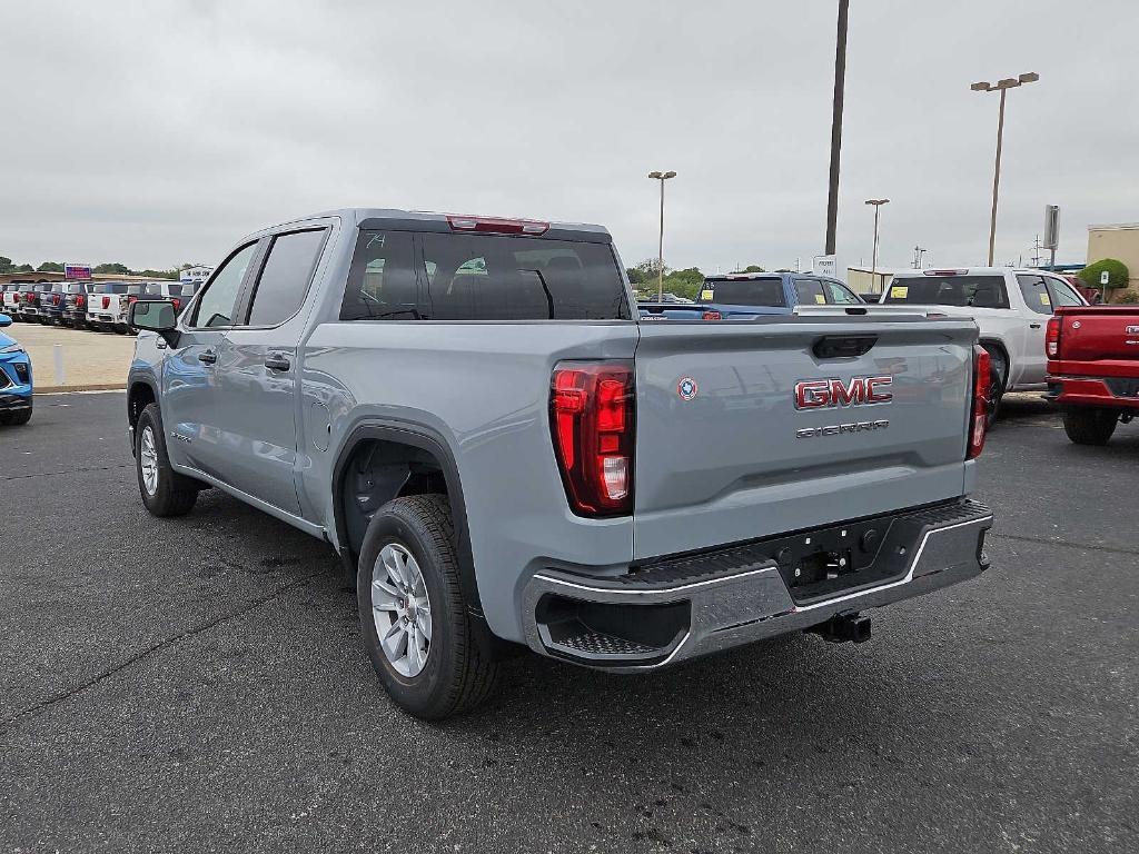 new 2025 GMC Sierra 1500 car, priced at $40,385