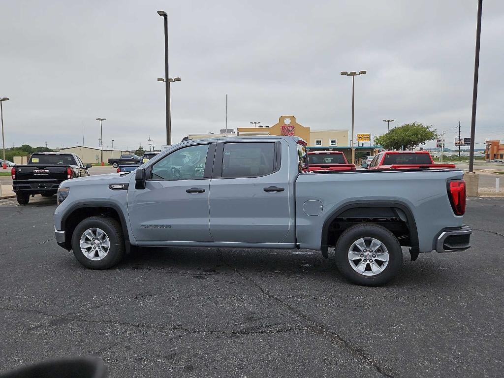 new 2025 GMC Sierra 1500 car, priced at $40,385