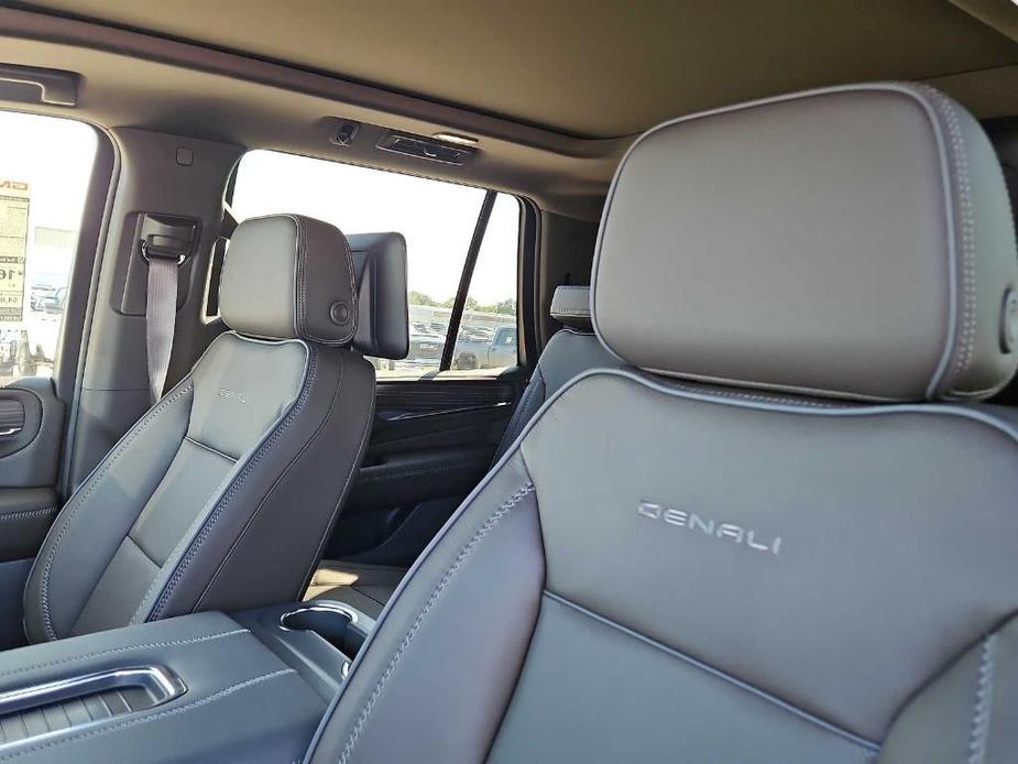 new 2024 GMC Yukon car, priced at $89,535