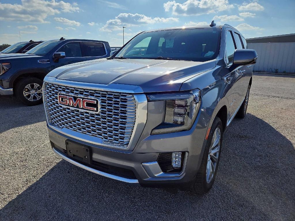 used 2022 GMC Yukon car, priced at $63,075