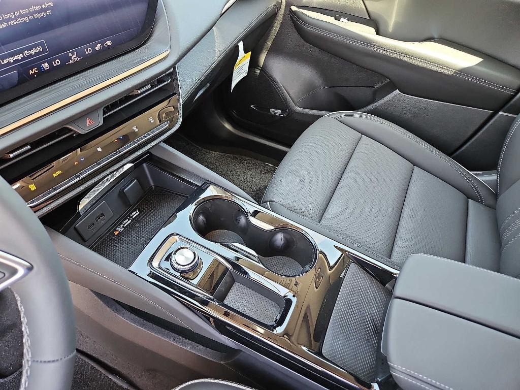 new 2025 Buick Envision car, priced at $46,670