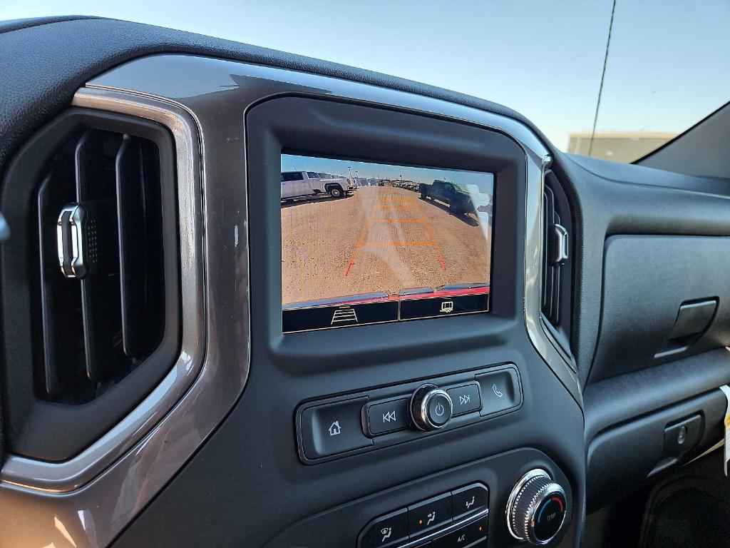 new 2025 GMC Sierra 1500 car, priced at $40,315