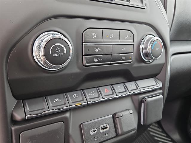 new 2025 GMC Sierra 1500 car, priced at $35,825