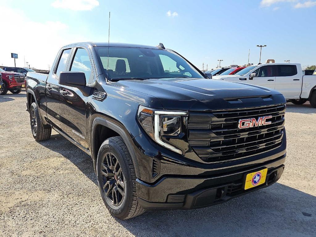 new 2025 GMC Sierra 1500 car, priced at $39,240