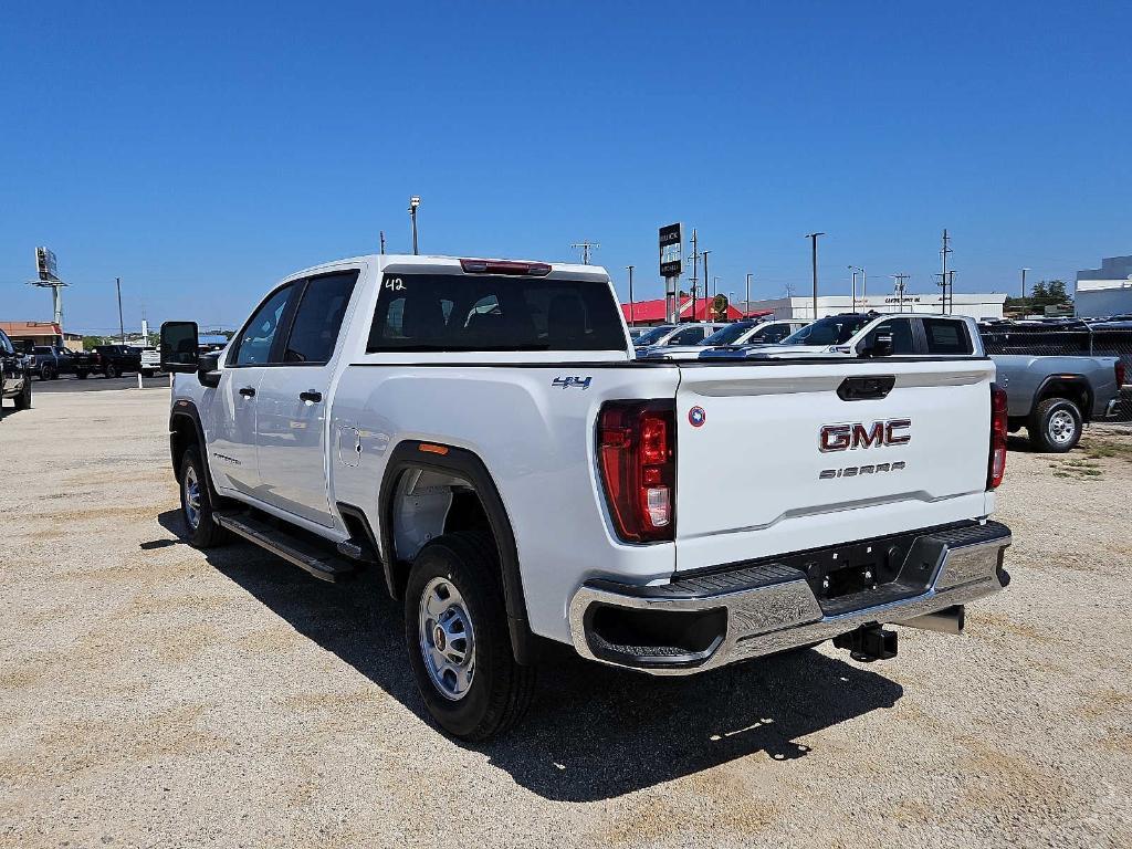 new 2024 GMC Sierra 2500 car, priced at $61,700