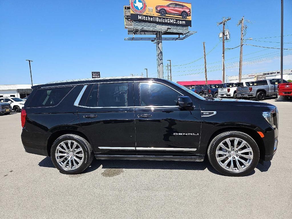 used 2023 GMC Yukon car, priced at $73,456