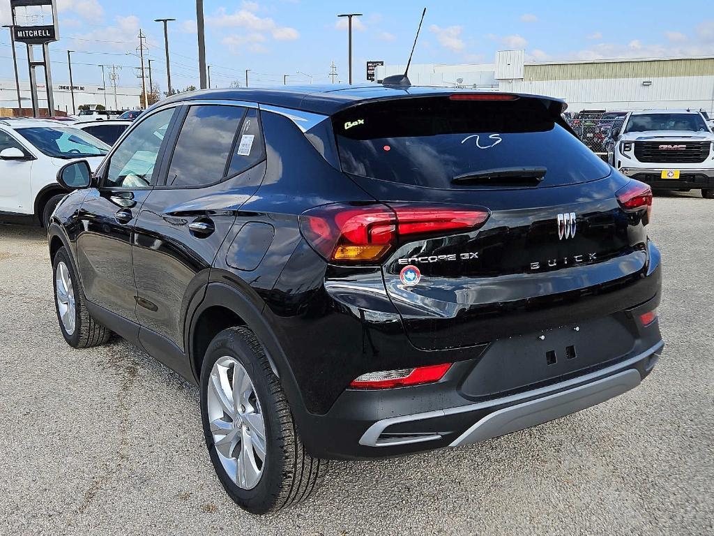 new 2025 Buick Encore GX car, priced at $25,999