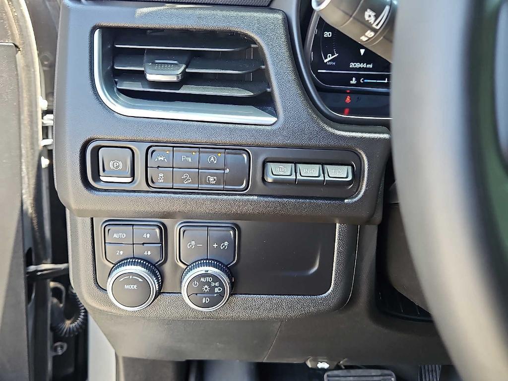 used 2024 GMC Yukon car, priced at $72,311