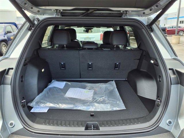 new 2026 Chevrolet Equinox car, priced at $33,402