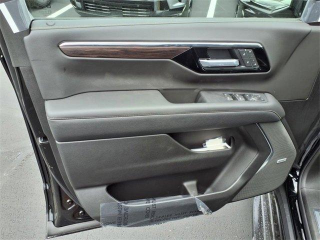 new 2025 Chevrolet Suburban car, priced at $84,959