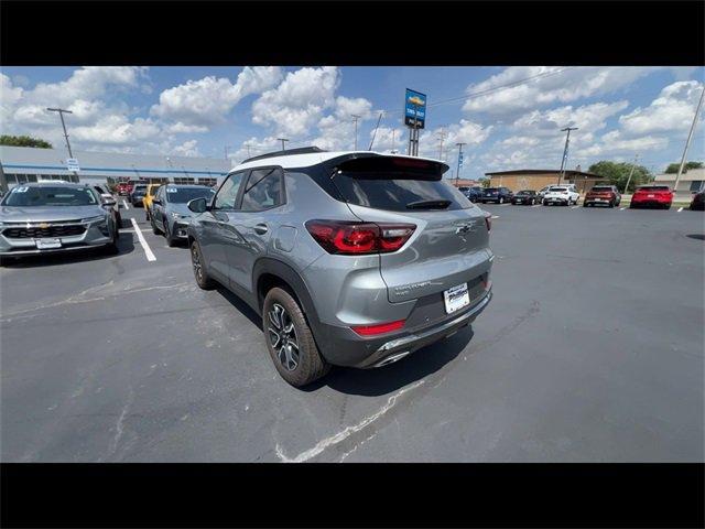 used 2024 Chevrolet TrailBlazer car, priced at $27,118