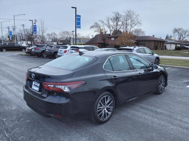 used 2021 Toyota Camry Hybrid car, priced at $26,592