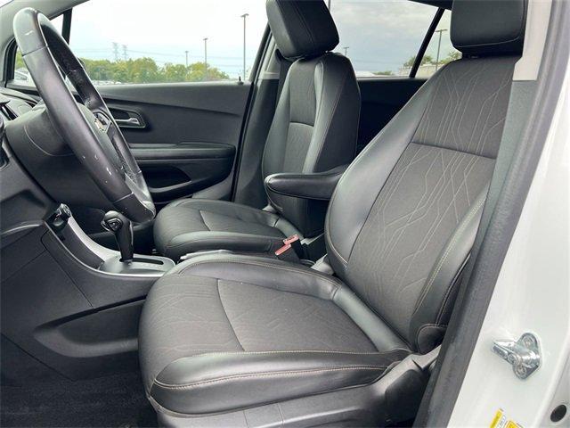 used 2022 Chevrolet Trax car, priced at $17,277