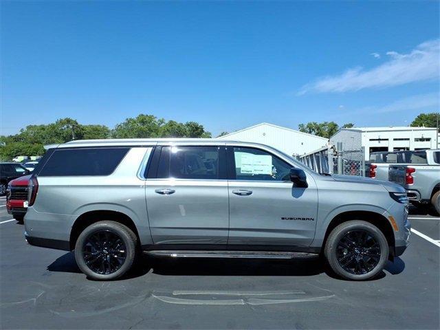new 2025 Chevrolet Suburban car, priced at $80,889