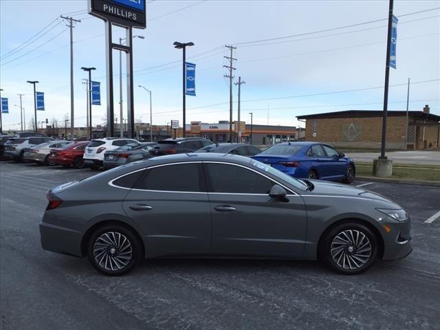 used 2023 Hyundai Sonata Hybrid car, priced at $23,861