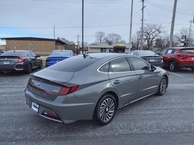 used 2023 Hyundai Sonata Hybrid car, priced at $23,861