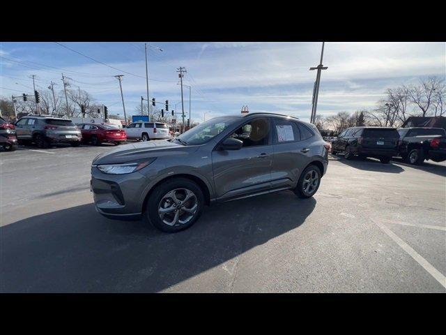 used 2023 Ford Escape car, priced at $21,284