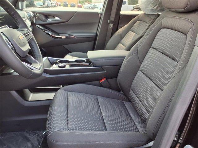 new 2026 Chevrolet Equinox car, priced at $28,632