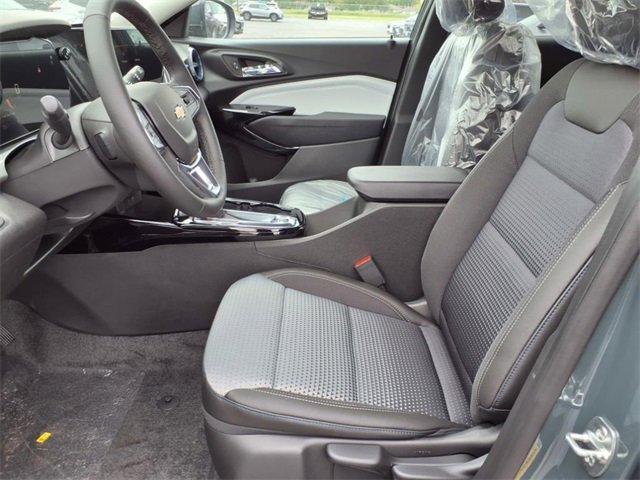 new 2025 Chevrolet Trax car, priced at $24,443