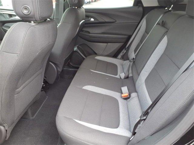 new 2025 Chevrolet TrailBlazer car, priced at $27,015