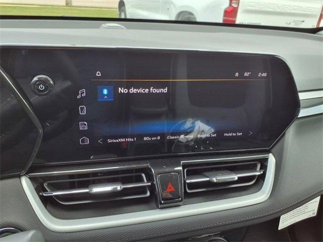 new 2025 Chevrolet TrailBlazer car, priced at $27,015
