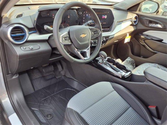 new 2025 Chevrolet Trax car, priced at $24,540