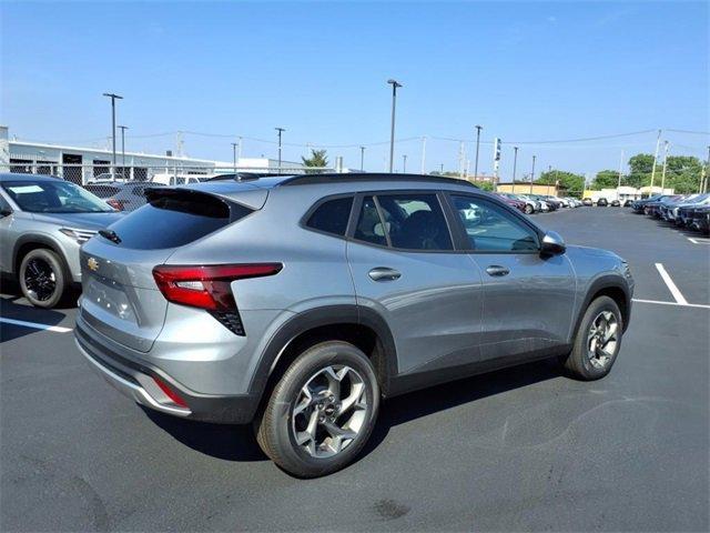 new 2025 Chevrolet Trax car, priced at $24,540