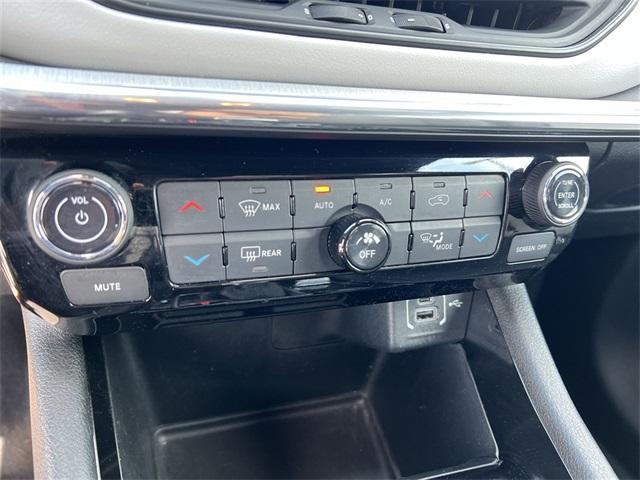 used 2023 Jeep Compass car, priced at $22,083