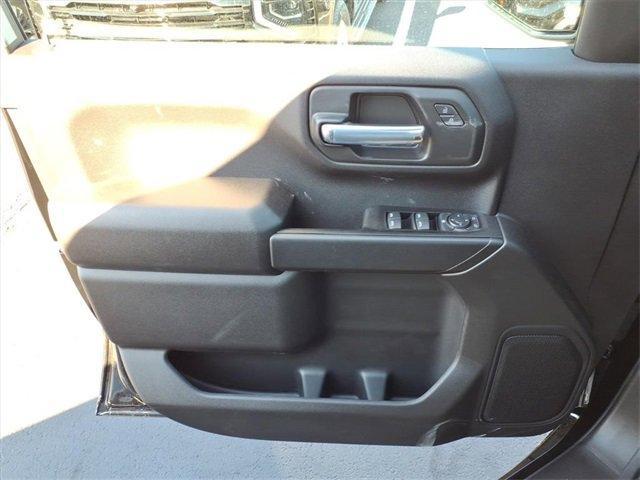 new 2026 Chevrolet Silverado 1500 car, priced at $44,610