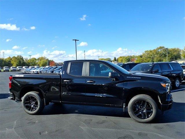 new 2026 Chevrolet Silverado 1500 car, priced at $44,610
