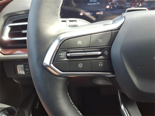 new 2025 Chevrolet Traverse car, priced at $50,537