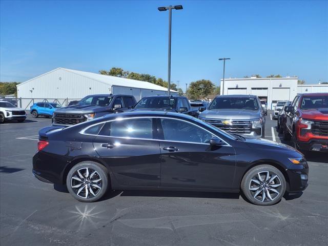 new 2025 Chevrolet Malibu car, priced at $26,212