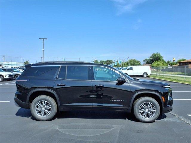 new 2026 Chevrolet Traverse car, priced at $44,228