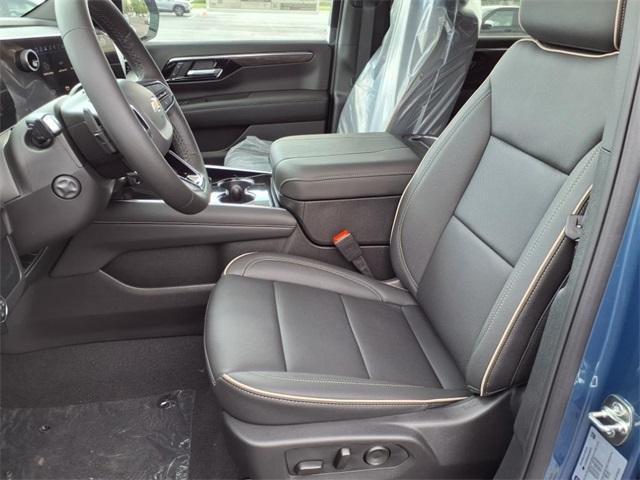 new 2025 Chevrolet Suburban car, priced at $78,885