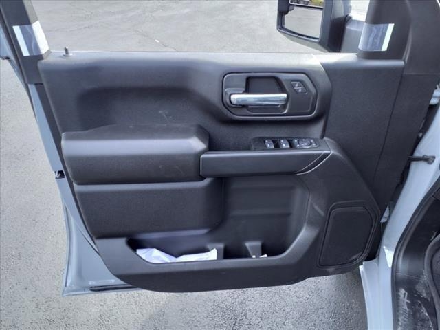 new 2025 Chevrolet Silverado 2500 car, priced at $53,046